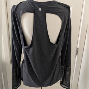 ZELLA Athletic Top Dark Gray with Sheer Sleeve Detail Thumb Holes T Back Size L
